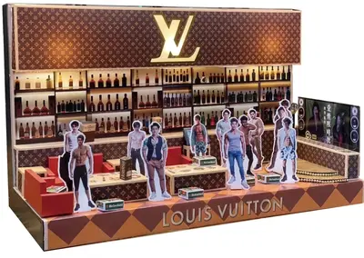 LV型男招待所